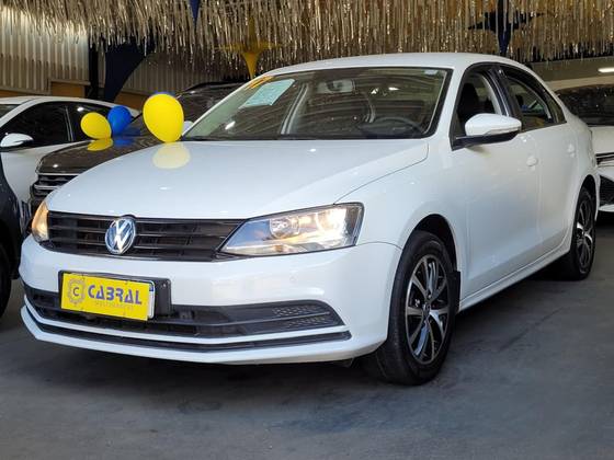VOLKSWAGEN JETTA 1.4 16V TSI TRENDLINE GASOLINA 4P TIPTRONIC VOLKSWAGEN JETTA 1.4 16V TSI TRENDLINE GASOLINA 4P TIPTRONIC
